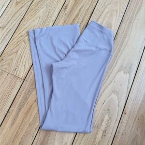 Uniqlo Performance Leggings- Mauve- Taupe color